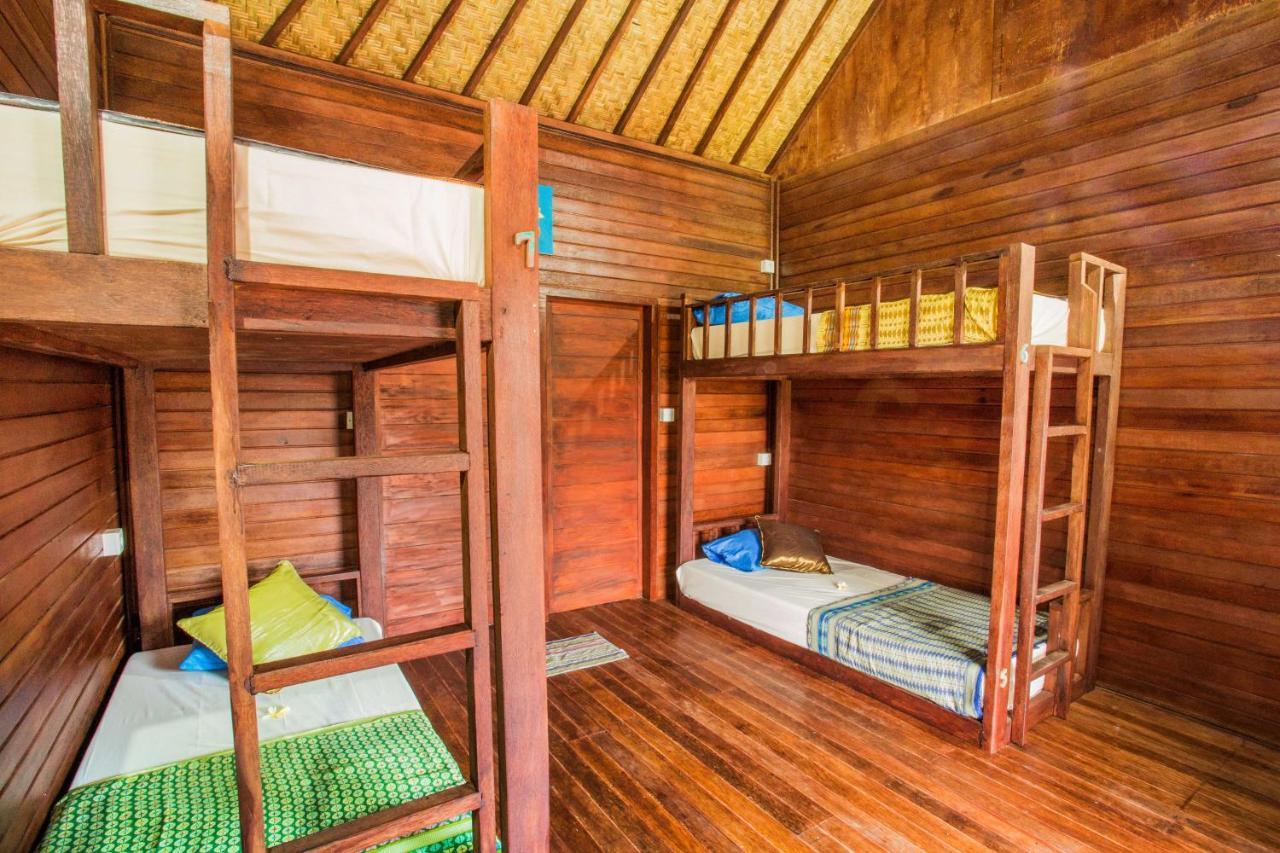 Uma Hostel Lembongan Нуса Лембонган Екстериор снимка