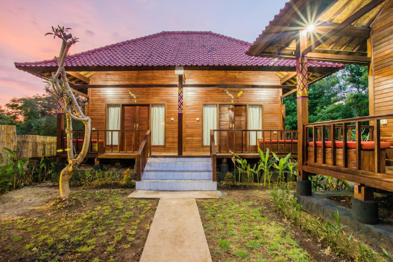 Uma Hostel Lembongan Нуса Лембонган Екстериор снимка