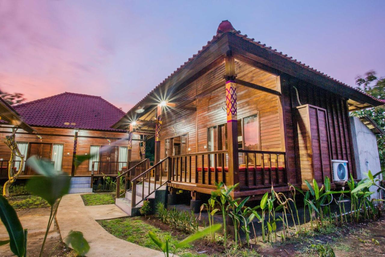Uma Hostel Lembongan Нуса Лембонган Екстериор снимка
